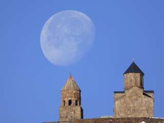 Гостевой дом Anano Guest House Степанцминда Четырехместный номер эконом-класса с общей ванной комнатой-6